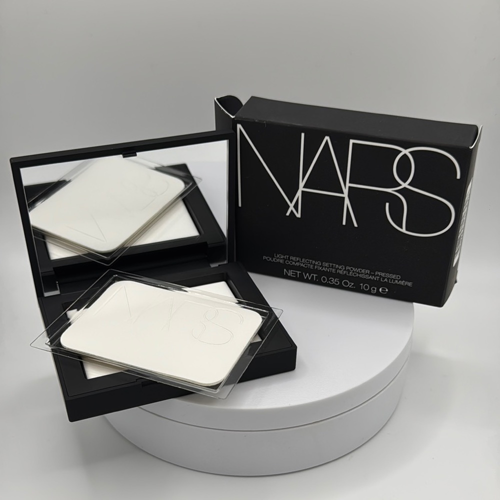 NARS Light Reflecting Setting Powder